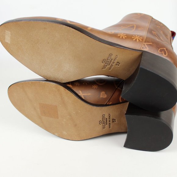 New Valentino Garavani Embossed Leather Bootie - Picture 11 of 12